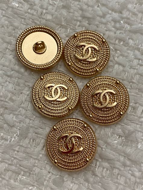replica chanel buttons
